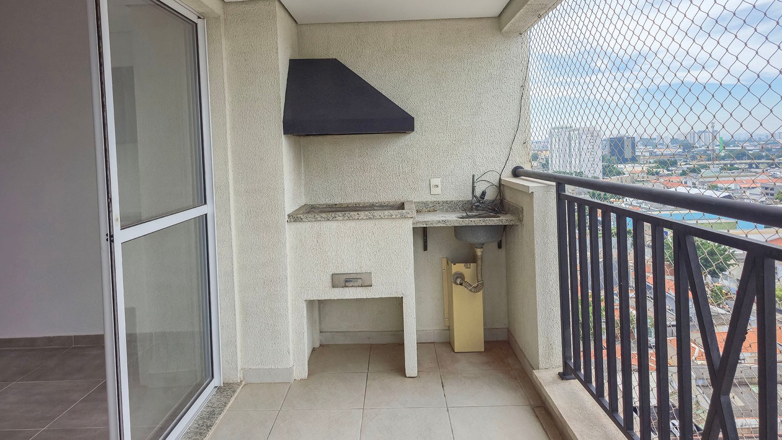 3 Dorms | 1 Suite | Varanda Gourmet com churrasqueira - Foto 27